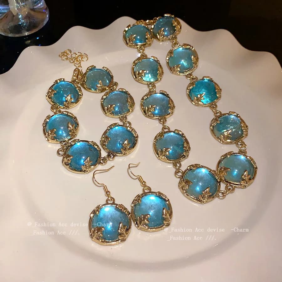 2025 New Resin Geometric Necklace Earrings Bracelet Set Retro Palace Style Light Luxury Fashion Jewelry Simple Minimalist