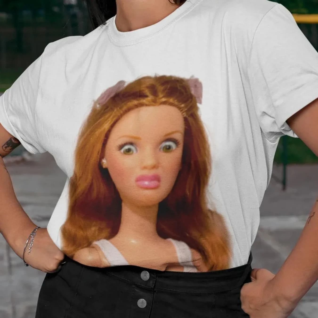 Popular Tshirt Gen Z,Funny Distressed Doll Face Meme T-Shirt,Weird Shirt,Gift For Woman Tik Tok Trending Tee, Sarcastic Leave