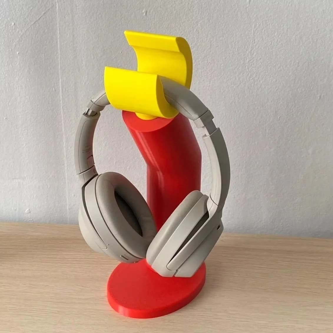 3D Printed Arm Shaped Headphone Stand Creative Desktop Organizer Headset Holder Desk Decor For Gaming Office